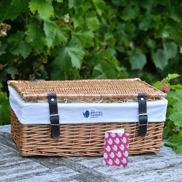 The Luxury English Fayre Gift Basket Image 2